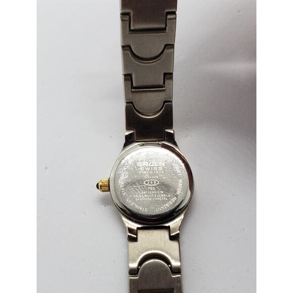 Gruen Swiss Women\'s watch. Small face with gold trim. GSL034, 269, 753 main image 6